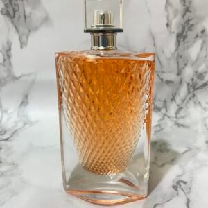 La Vie Est Belle L'eclat by Lancome L'eau de Toilette Spray (unboxed)