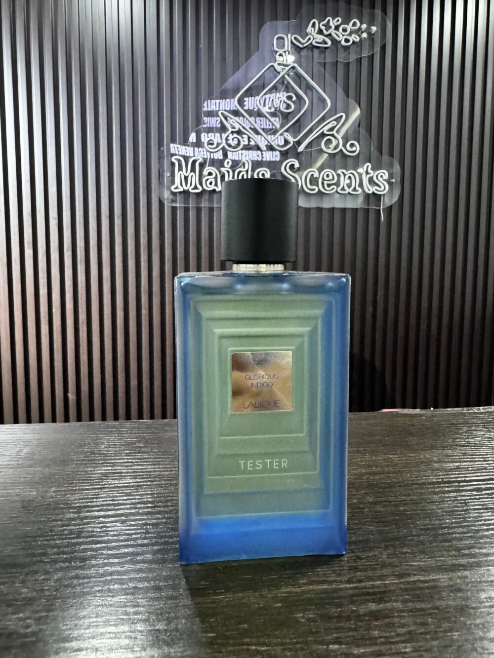 IMG_6875 Lalique Les Compositions parfumes Glorious Indigo EDP