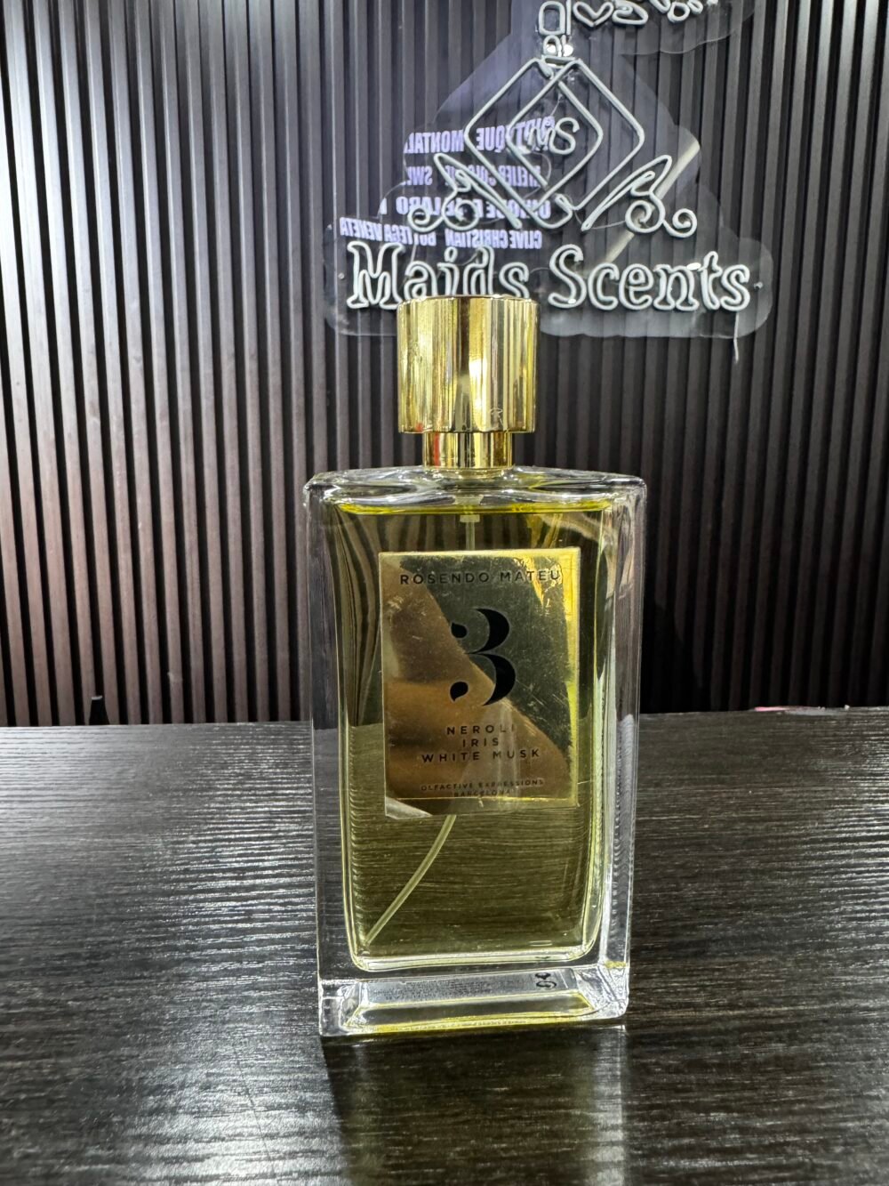 IMG_7193 Rosendo Mateu No. 3 Neroli, Iris, White Musk EDP