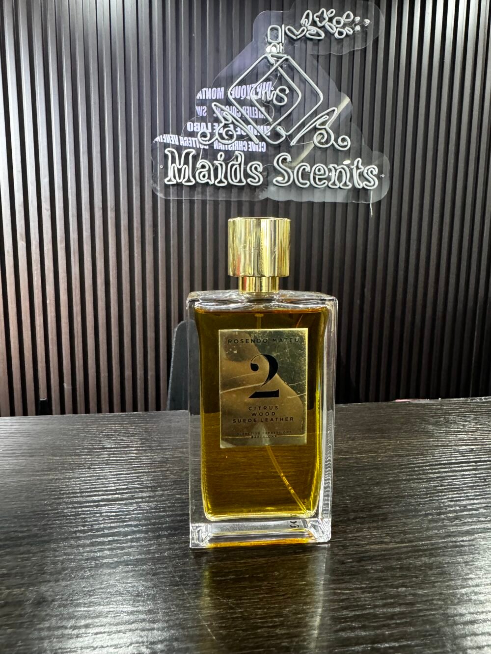 IMG_7197 Rosendo Mateu No. 2 Citrus, Wood, Suede Leather EDP